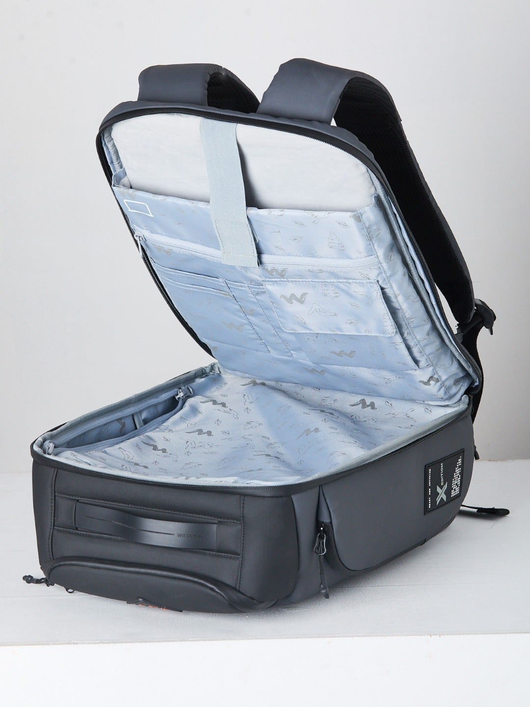 WILDCFAFT TORRES PRO 25L LAPTOP BACKPACK