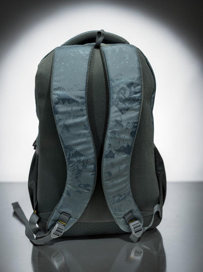 MAGNA 40L BACKPACK